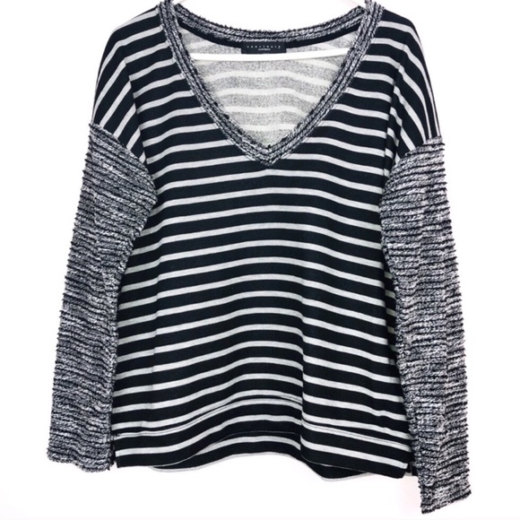 Sanctuary Textured Sleeve Striped V Neck Sweater L - Picture 5 of 8